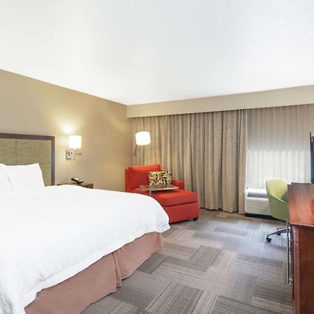 Hampton Inn Hixson Bagian luar foto