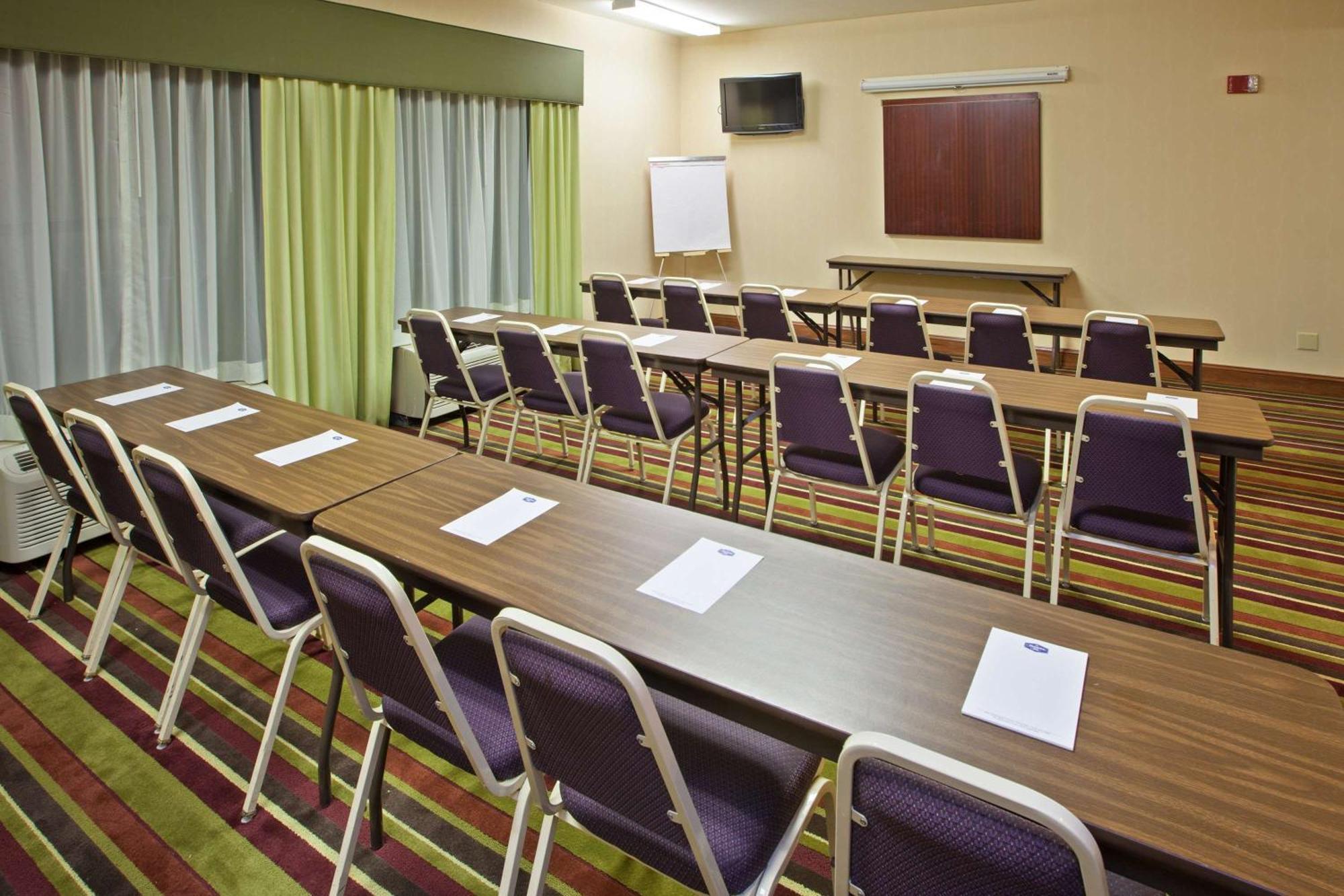 Hampton Inn Hixson Bagian luar foto